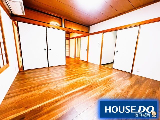 Renovated 5LDK House for Sale in Kawanishi, Hyogo - Thumbnail 2