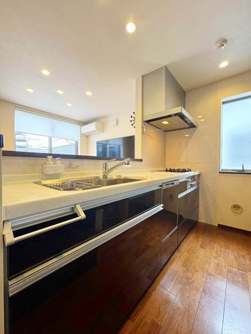 2SLDK Steel-Frame House with Roof Terrace in Yao, Osaka - Thumbnail 4