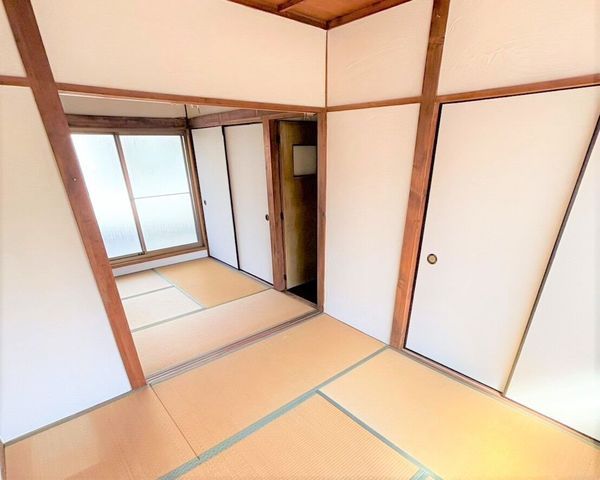 Renovated 4DK Terrace House for Sale in Sakai, Osaka - Thumbnail 4
