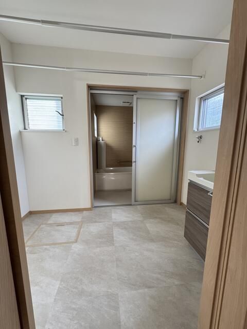 3SLDK Rental House in Kunimi, Miyazaki - 89.43 sqm - Thumbnail 4