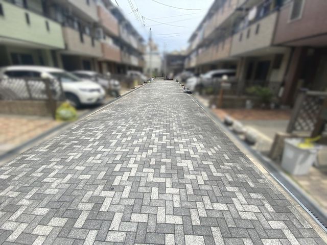 4LDK Detached House for Sale in Taisho Ward, Osaka - Thumbnail 2