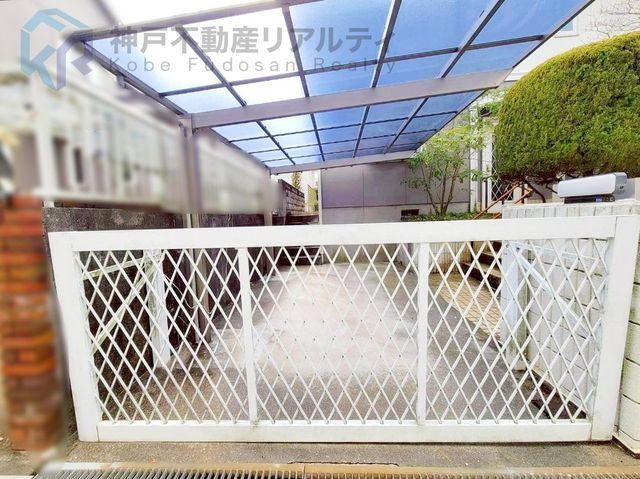 Renovated 4LDK House with Garden in Kobe Suma Ward - Thumbnail 3
