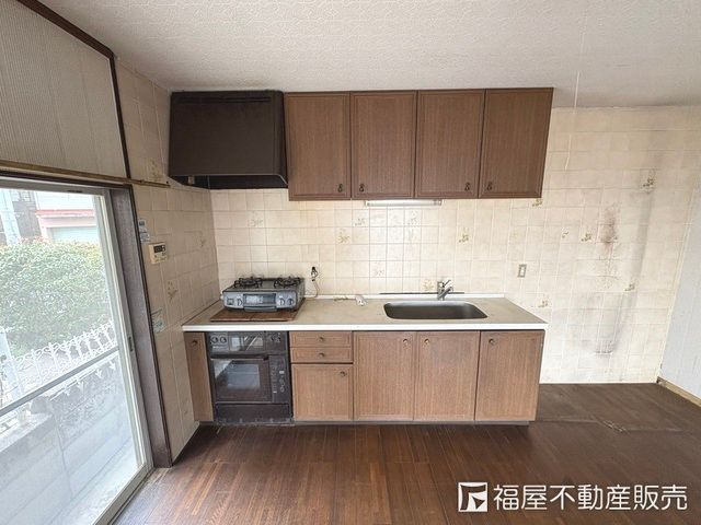 5LDK Family House for Sale in Kobe Suma Ward, Hyogo - Thumbnail 3