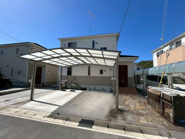 Modern 3LDK House for Sale in Himeji, Hyogo - Near Matogata Station - Thumbnail 4