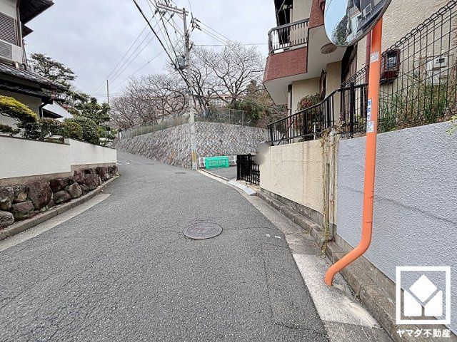 Renovated 4DK House in Nishinomiya, Hyogo - Thumbnail 3
