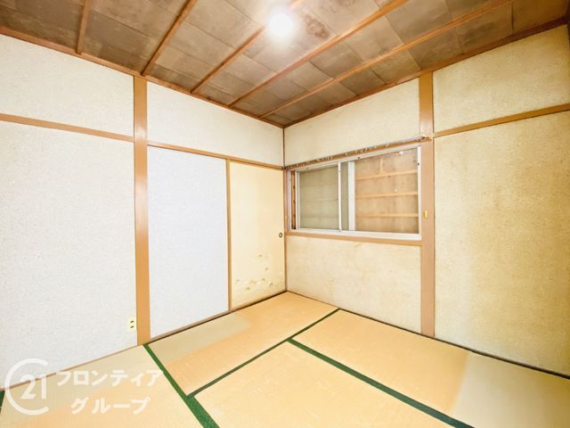 3DK Wooden House for Sale in Daito City, Osaka - 590万円 - Thumbnail 4