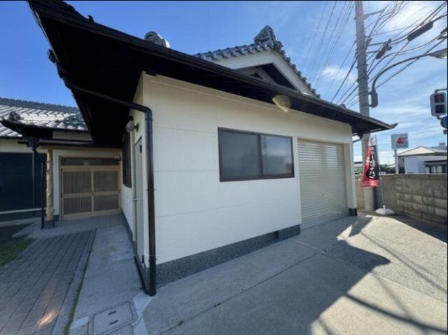 Renovated 6LDK House in Iwade City with 509m2 Land - Thumbnail 2