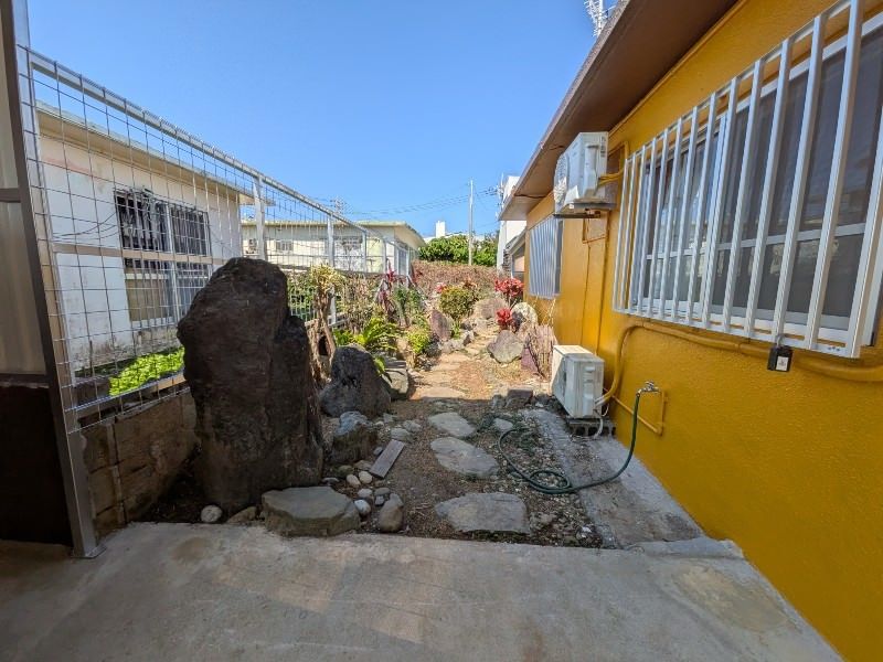 3LDK House for Sale in Yomitan Village, Okinawa - 79.33 sqm - Thumbnail 2
