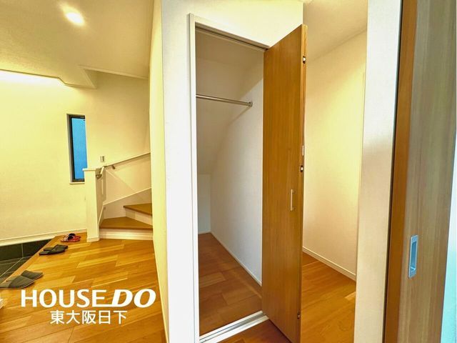 Modern 4LDK House for Sale in Higashiosaka, Osaka - Thumbnail 4