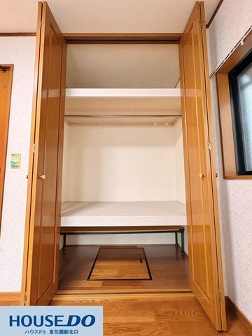 3-Story House for Sale in Yao, Osaka - 3LDK with Garage - Thumbnail 4