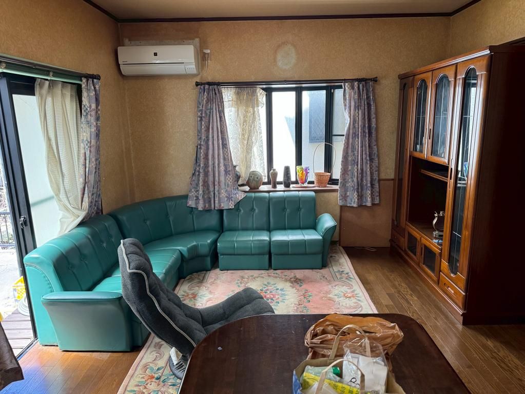 6LDK House for Sale in Kyotanabe, Kyoto - 127.98 sqm - Thumbnail 2
