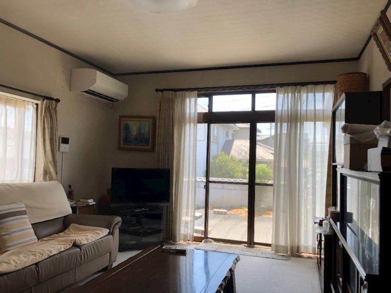 4LDK House for Sale in Tsu, Mie - 309 sqm Land - Thumbnail 2