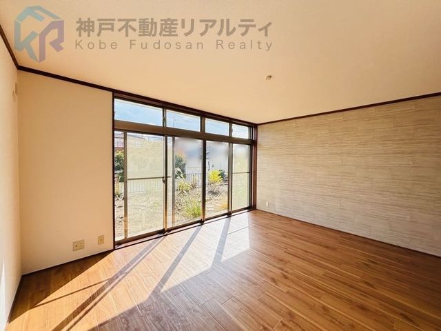 Renovated 4LDK Hebel House in Kobe's Hyododai | 2025 Refresh - Thumbnail 3