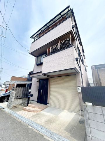 4LDK Steel-Frame House for Sale in Higashiosaka, Osaka - Thumbnail 2
