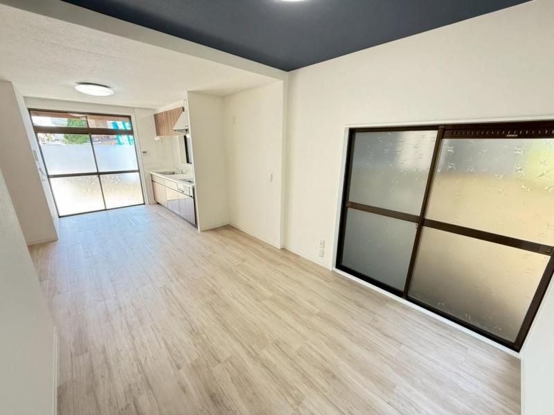 Renovated 3LDK House for Sale in Izumi City, Osaka - Thumbnail 4