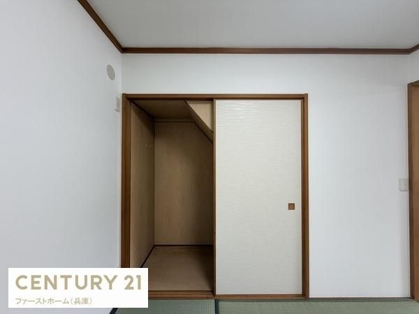 4SLDK House for Sale in Himeji, Hyogo - 115.92 sqm - Thumbnail 4