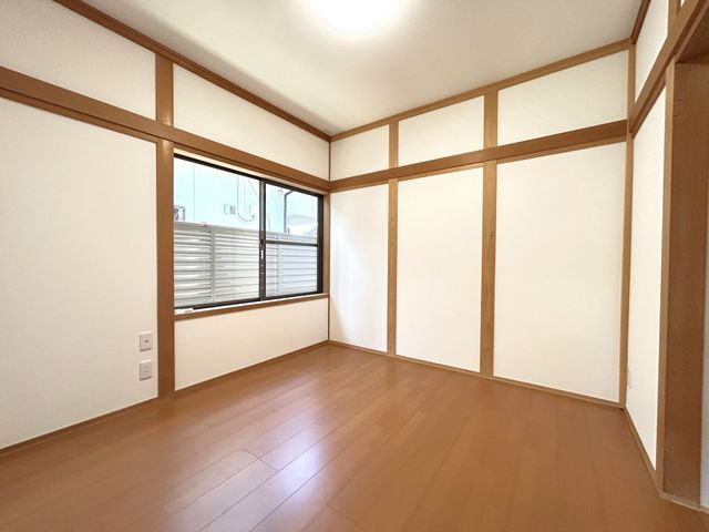 Renovated 5LDK House in Yokkaichi, Mie - 123m² - Thumbnail 3