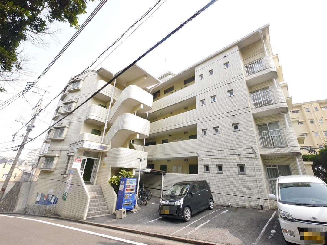 3DK Apartment for Rent in Yahatanishi-ku, Kitakyushu - Thumbnail 3