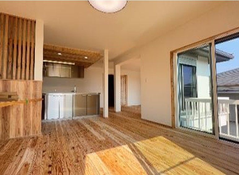 Renovated 4LDK House with Roof Terrace in Nishinomiya, Hyogo - Thumbnail 2