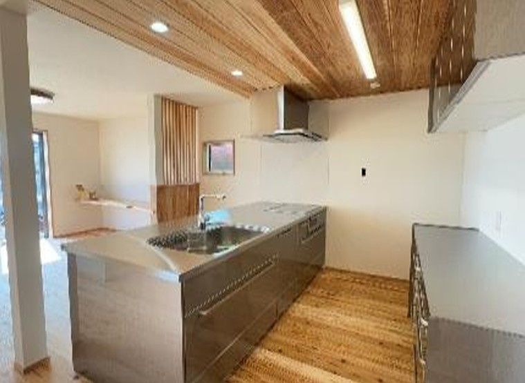 Renovated 4LDK House with Roof Terrace in Nishinomiya, Hyogo - Thumbnail 4