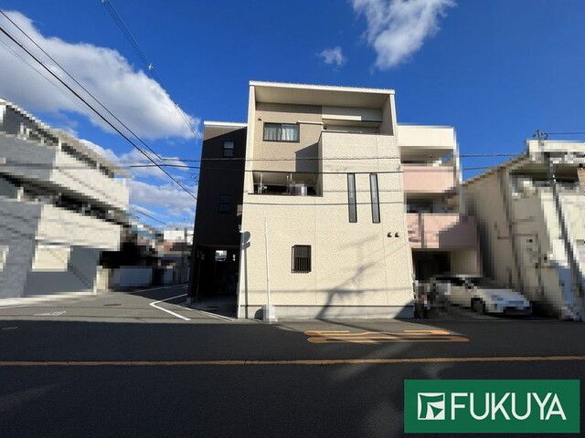 4LDK Detached House for Sale in Hirano, Osaka - Thumbnail 2