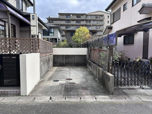 Renovated 4LDK House in Nishikyo-ku, Kyoto - 130.83 sqm - Thumbnail 2