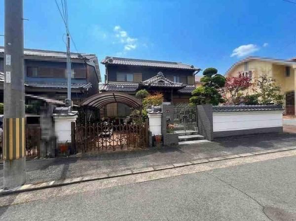 7SLDK Detached House for Sale in Kashihara, Nara - 181.45 sqm - Thumbnail 2