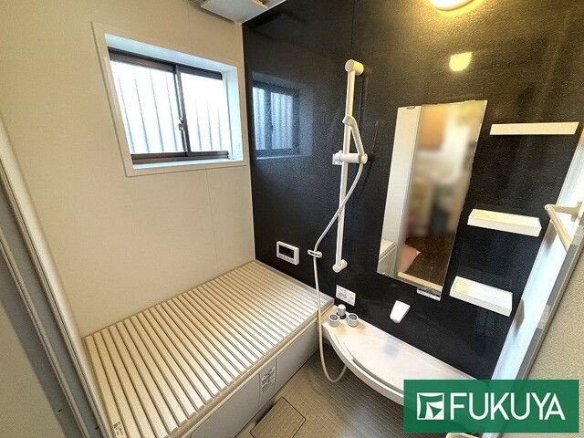 4DK Detached House for Sale in Neyagawa, Osaka - Thumbnail 4