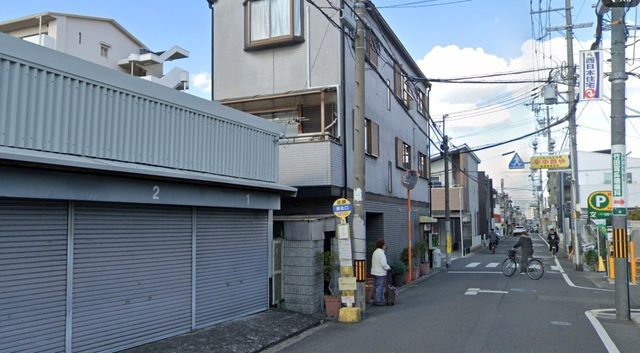 4LDK Steel-Frame House for Sale in Matsubara, Osaka - Thumbnail 2