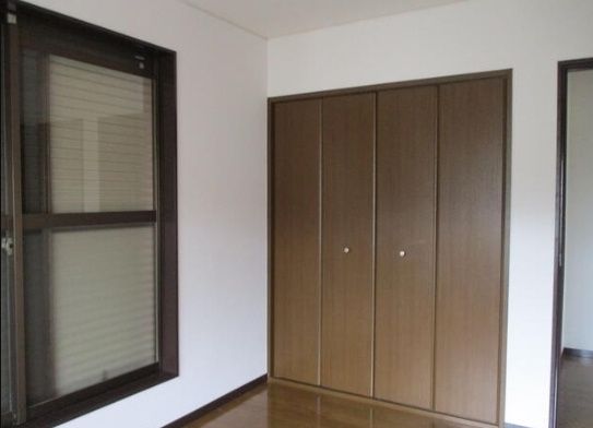 5DK Renovated House for Sale in Iwade, Wakayama - Thumbnail 3