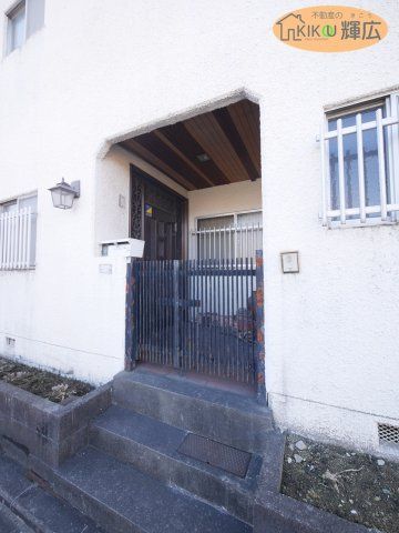 8DK RC House for Sale in Himeji, Hyogo 204sqm - Thumbnail 4