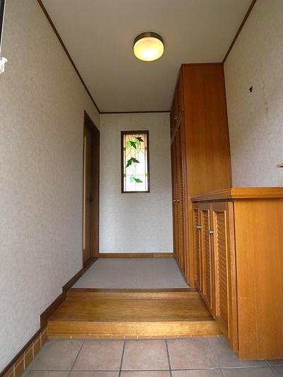 6LDK House for Sale in Kushiro, Hokkaido - 175 sqm — Front_door, Kushiro, Hokkaido
