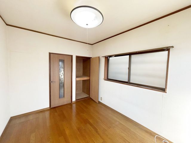 4LDK Wooden House in Moriguchi with 2022 Renovations - Thumbnail 4