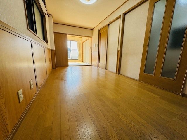 5LDK Steel Frame House for Sale in Hirano-ku, Osaka - Thumbnail 4