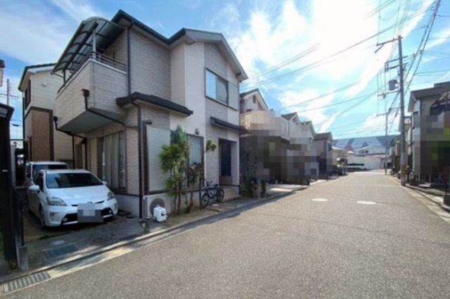 3LDK Detached House for Sale in Izumi, Osaka - 86.94 sqm - Thumbnail 2