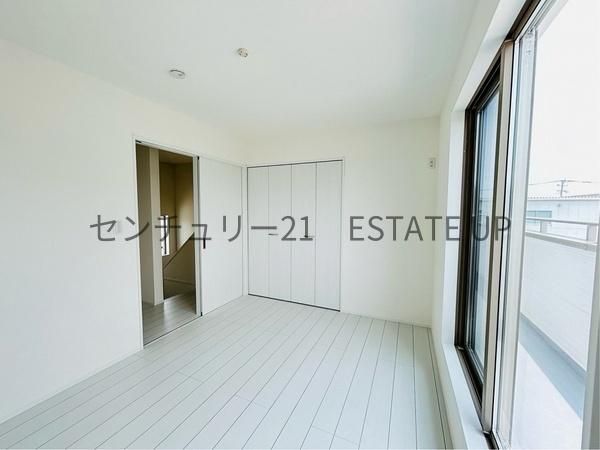 Modern 4LDK House for Sale in Kirishima, Kagoshima - Thumbnail 3