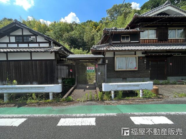 11LDK House with Large Garden for Sale in Kameoka, Kyoto - Thumbnail 3