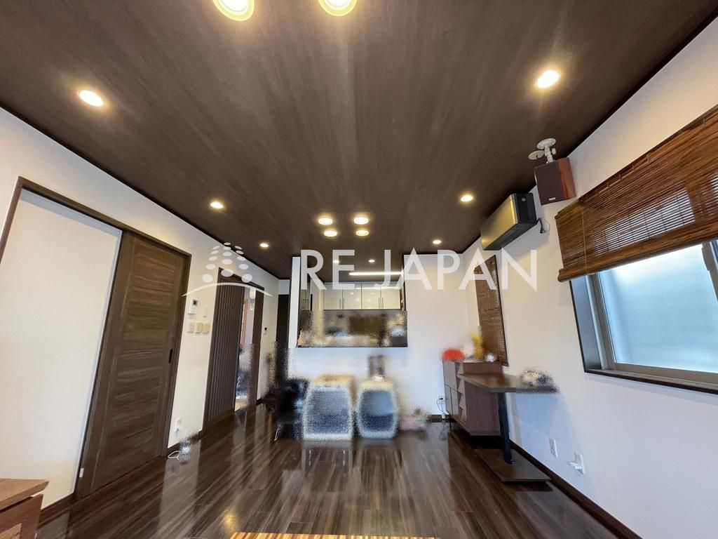 Renovated 3LDK House for Sale in Higashiosaka, Osaka - Thumbnail 3