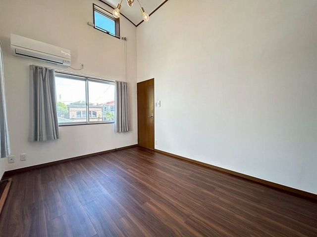 RC Detached House with 10+ Parking Spaces in Naha Shintoshin - Thumbnail 4