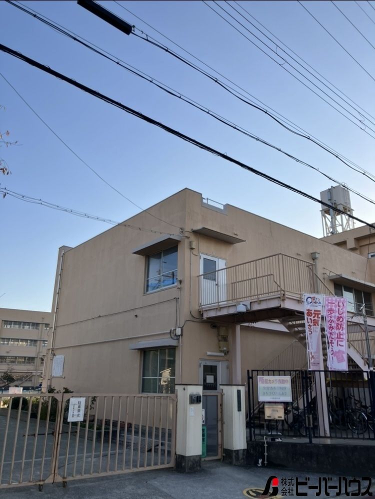 Renovated 4LDK Detached House for Sale in Yao, Osaka - Thumbnail 2
