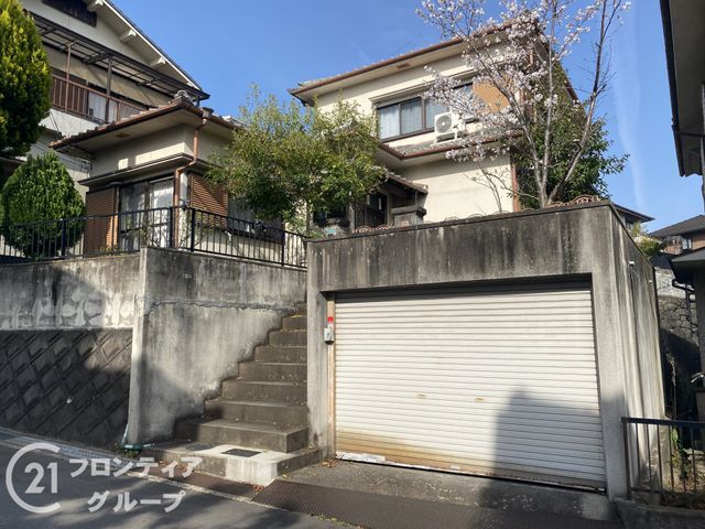 4LDK House with Garden for Sale in Hirakata, Osaka - Thumbnail 4