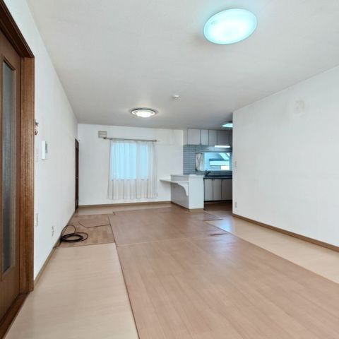 3LDK Detached House for Sale in Tomakomai, Hokkaido - Thumbnail 4