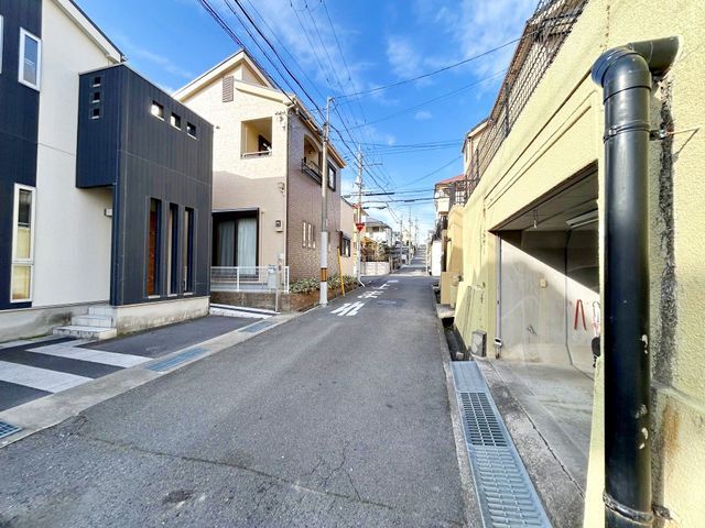 3LDK Detached House for Sale in Takatsuki, Osaka - Thumbnail 3