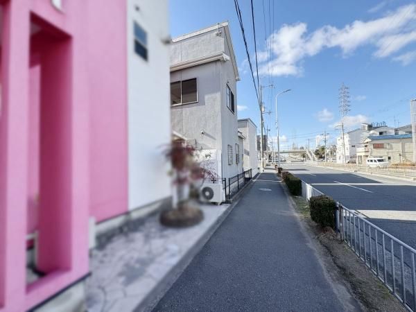 4LDK House for Sale in Sakai, Osaka - 97.71m² - Thumbnail 2