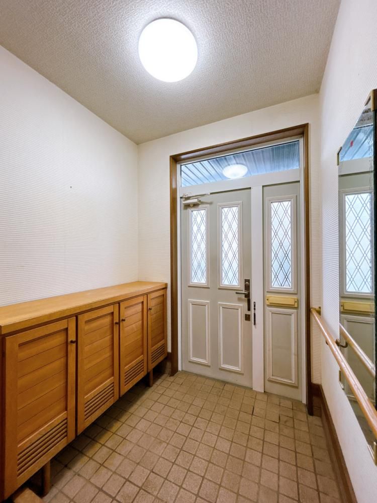 3LDK Bungalow on Corner Lot in Asahikawa, Hokkaido - Thumbnail 3