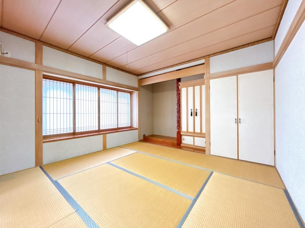 3LDK Bungalow on Corner Lot in Asahikawa, Hokkaido - Thumbnail 4