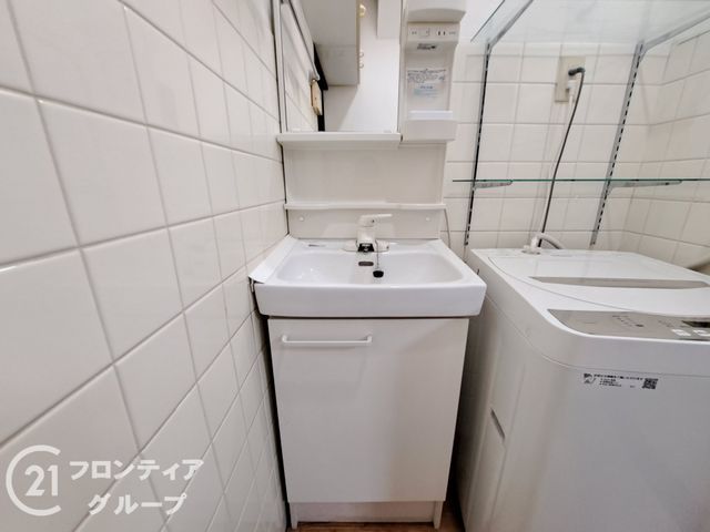 4LDK Detached House for Sale near Kire-Uriwari Station, Osaka - Thumbnail 4