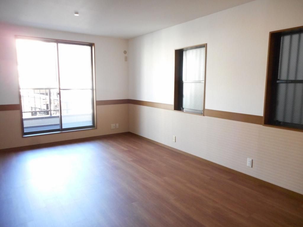 Renovated 4LDK House in Nagaokakyo, Kyoto | 2280万 Yen - Thumbnail 4