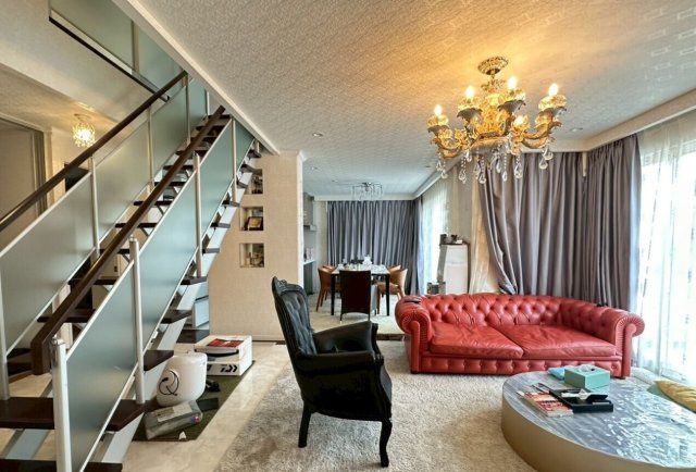 Modern 5LDK House with Solar Power in Wakayama Sakae Valley - Thumbnail 4