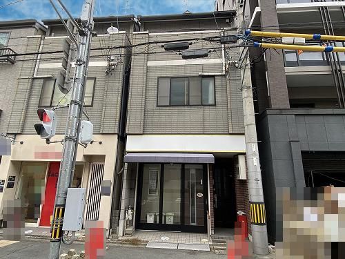 5DK House for Sale in Kamigyo-ku, Kyoto | 103m² - Thumbnail 2